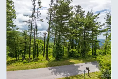 #178 Dancing Bear Drive, Hendersonville, NC 28792 - Photo 15