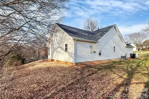 1044 Sandy Point Dr SW, Concord, NC 28025 - Photo 31