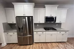 345 Preston Rd, Mooresville, NC 28117 - Photo 9