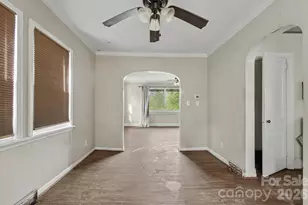 6504 Pence Rd, Charlotte, NC 28215 - Photo 17