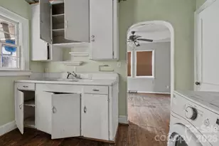 6504 Pence Rd, Charlotte, NC 28215 - Photo 7