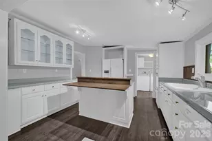 5708 Harwell Rd, Catawba, NC 28609 - Photo 13