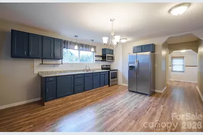 1208 N Davis Avenue, Newton, NC 28658 - Photo 21