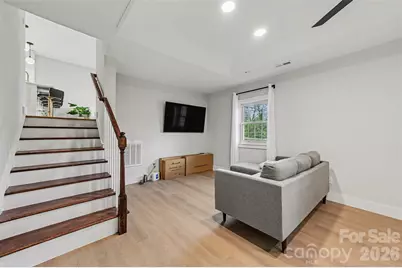 5008 The Plaza, Charlotte, NC 28215 - Photo 7