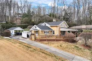 2113 S Lakeshore Dr, Lake Junaluska, NC 28745 - Photo 3