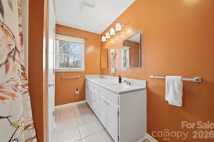 550 32nd Ave Dr NW, Hickory, NC 28601 - Photo 29