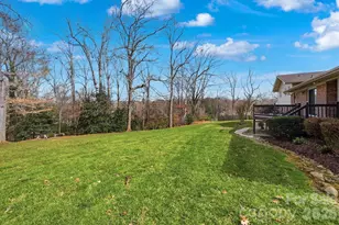 550 32nd Ave Dr NW, Hickory, NC 28601 - Photo 43