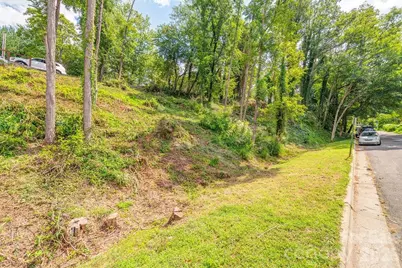 99999 Hazzard Street #18, Asheville, NC 28801 - Photo 3