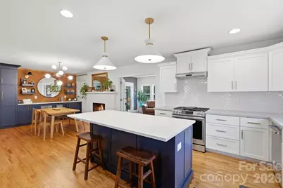 6020 Rose Valley Drive, Charlotte, NC 28210 - Photo 9