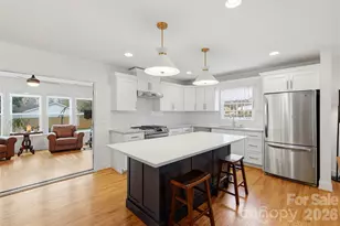 6020 Rose Valley Dr, Charlotte, NC 28210 - Photo 7