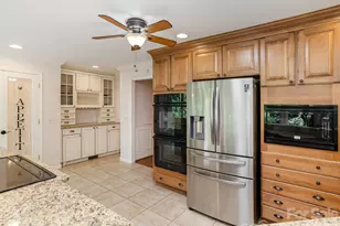 204 Greenleaf Dr, Flat Rock, NC 28731 - Photo 17