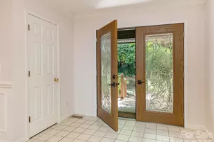 204 Greenleaf Dr, Flat Rock, NC 28731 - Photo 9