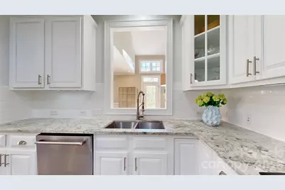 11724 Easthampton Circle, Charlotte, NC 28277 - Photo 9