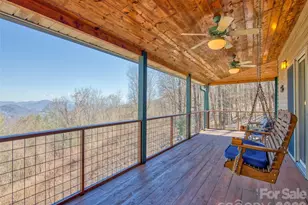 1463 Apple Creek Rd, Waynesville, NC 28786 - Photo 11