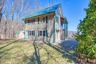 1463 Apple Creek Rd, Waynesville, NC 28786 - Photo 5