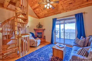 1463 Apple Creek Rd, Waynesville, NC 28786 - Photo 17