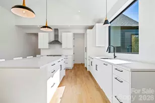 511 Wilma Dykeman Trl, Asheville, NC 28804 - Photo 15