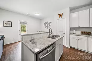 6610 Bluestone Ct, Charlotte, NC 28212 - Photo 19