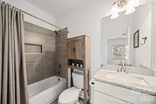 6610 Bluestone Ct, Charlotte, NC 28212 - Photo 15