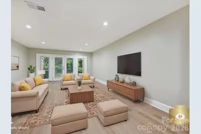 7004 Quail Hill Road, Charlotte, NC 28210 - Photo 3