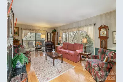 227 Sky Lake Drive, Hendersonville, NC 28739 - Photo 5