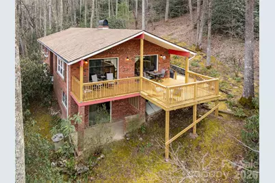 227 Sky Lake Drive, Hendersonville, NC 28739 - Photo 1
