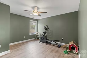 239 Northside St, Canton, NC 28716 - Photo 23