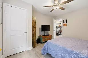 239 Northside St, Canton, NC 28716 - Photo 21