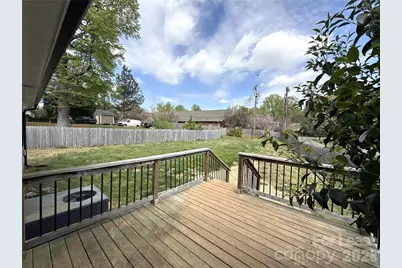 2520 Brentwood Place, Charlotte, NC 28208 - Photo 13