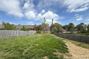 2520 Brentwood Pl, Charlotte, NC 28208 - Photo 15