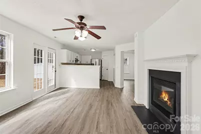 4407 Devonhill Lane, Charlotte, NC 28269 - Photo 3