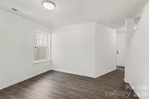 4407 Devonhill Ln, Charlotte, NC 28269 - Photo 7