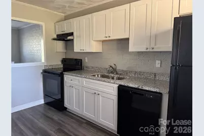 568 Mason Street, Lincolnton, NC 28092 - Photo 5