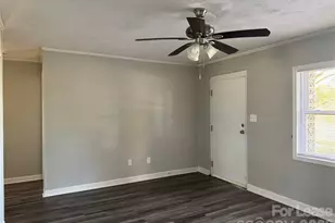 568 Mason St, Lincolnton, NC 28092 - Photo 3