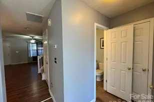 16875 Greenlawn Hills Ct, Charlotte, NC 28213 - Photo 9