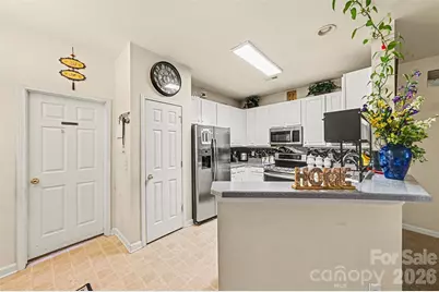 5767 Bent Creek Circle, Charlotte, NC 28227 - Photo 11