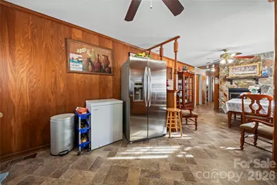 3535 Driftwood Drive, Charlotte, NC 28205 - Photo 9