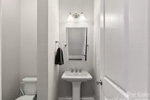 15208 Montage Ln, Charlotte, NC 28278 - Photo 23