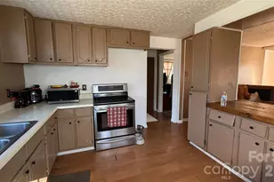 137 Bellvue St, Forest City, NC 28043 - Photo 13