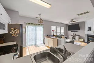 8216 Gossomer Bay Dr, Charlotte, NC 28270 - Photo 13