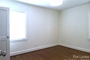 2114 Brandon Cir, Charlotte, NC 28211 - Photo 5