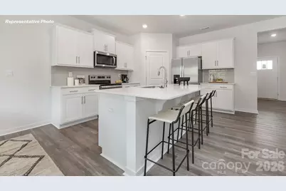 11507 Cardinal Creek Avenue, Charlotte, NC 28215 - Photo 3