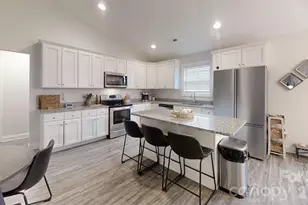 620 13th St SW, Hickory, NC 28602 - Photo 7