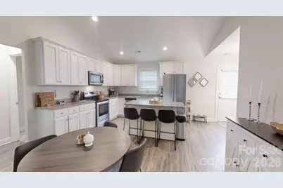 620 13th Street SW, Hickory, NC 28602 - Photo 9