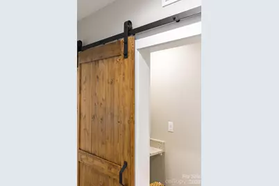 332 Bowditch Street #D, Burnsville, NC 28714 - Photo 15