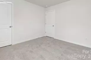 10008 Dancing Crane Ln, Charlotte, NC 28215 - Photo 21