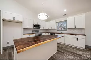 2552 Icard School Rd, Connelly Springs, NC 28612 - Photo 9