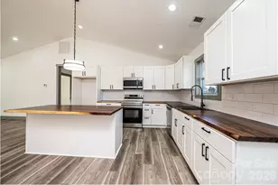 2552 Icard School Rd, Connelly Springs, NC 28612 - Photo 9