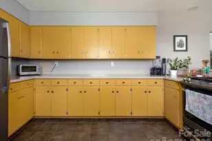 317 Allison Rd, Brevard, NC 28712 - Photo 9