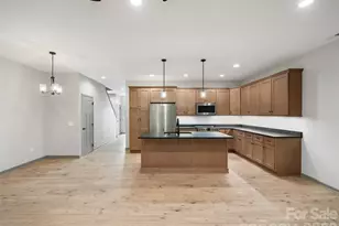 100 Red Twig Ln, Burnsville, NC 28704 - Photo 9